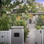 7 Thomas Street