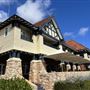 Caves House Hotel