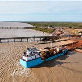 Derby - Barge