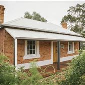 Mansfield Cottage