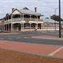 Mount Barker, Plantagenet Hotel