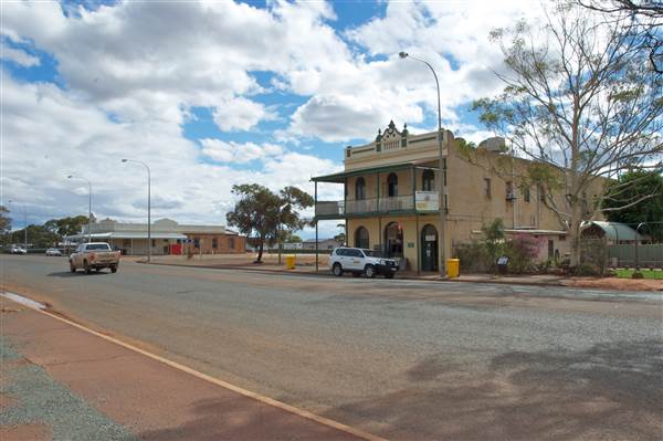 Menzies (23/03/2015)