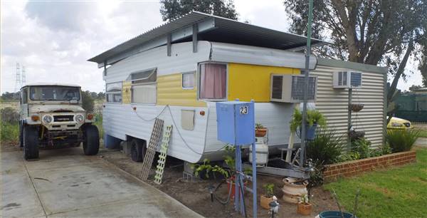 Champion Lakes, Lakeview Tce Caravan Park (29/09/2015)