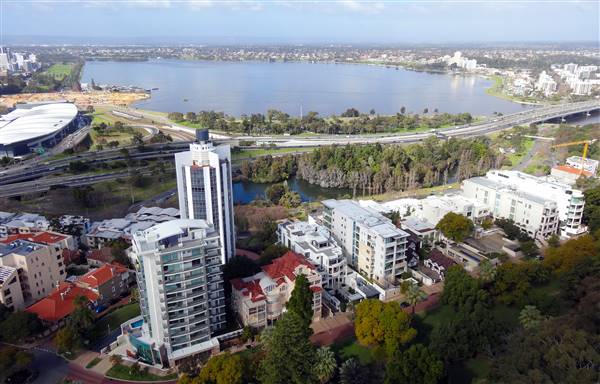 Mount Street  Apartments (1/10/2015 - Credits: Helicam Aerial Imaging)