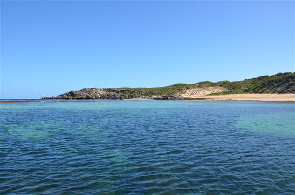 Garden Island - Point Atwick - North and South Bay from Water (22/12/2015 - Credits: Chris Veerhuis)
