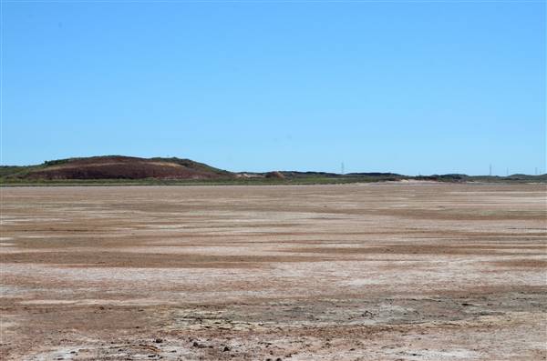 Karratha Surrounds - Pilbara (3/10/2016 - Credits: Chris Veerhuis)