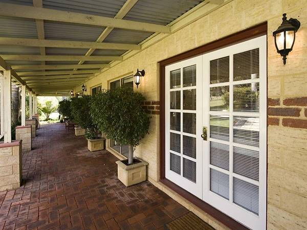Bullsbrook - Verandah (23/08/2017)