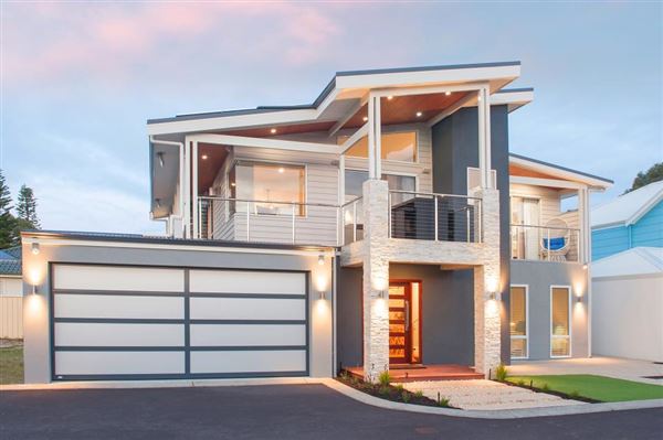 Busselton Beach House (12/04/2018 - Credits: Peter Hughes Photography - Busselton WA)