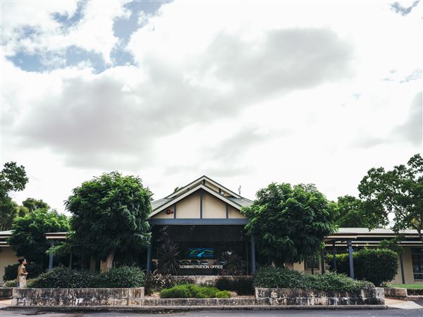 Pinjarra - Shire of Murray Council Administration Building (1/03/2019 - Credits: Russell Ord Photography)