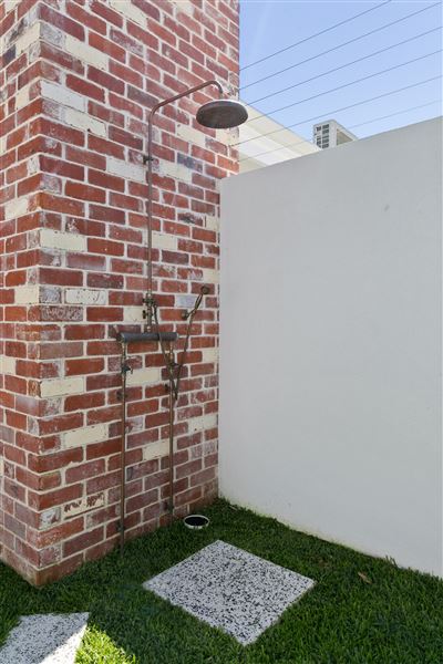 Industrial House (2/12/2020 - Credits: Crib)