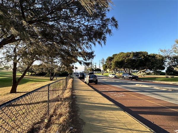 Cottesloe Beach - Footpaths and Sundials (7/12/2022 - Credits: Crystal Munitich McCallum)