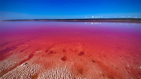 Pink Lake - Hutt Lagoon - Invisible Boys (2/02/2023 - Credits: Southpoint Productions)