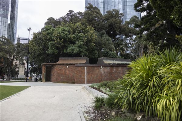 Supreme Court Gardens (18/10/2023 - Credits: Shea Walsh)