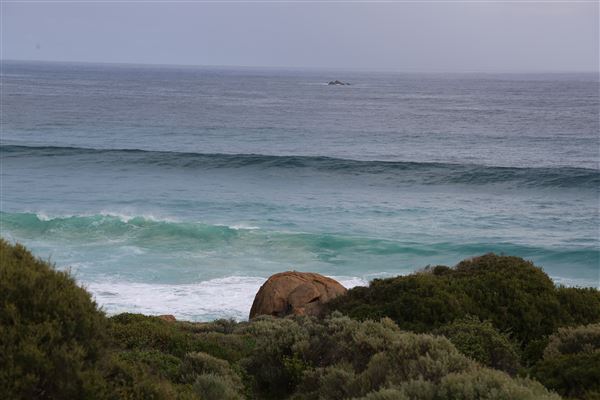 Yallingup - Torpedo Rock (6/06/2023 - Credits: Aidan O'Bryan)