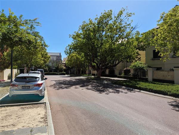 East Perth- Streets (4/10/2023 - Credits: Shea Walsh)