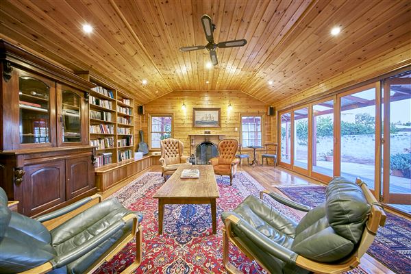 25 Suffolk Street (7/06/2019 - Credits: CY Realty)