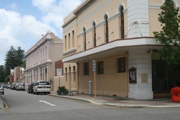 Fremantle West End (20/03/2015)