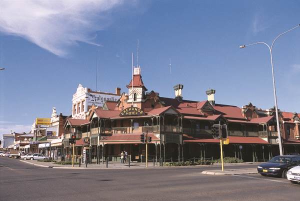 Kalgoorlie-Boulder - Overview (24/03/2015)