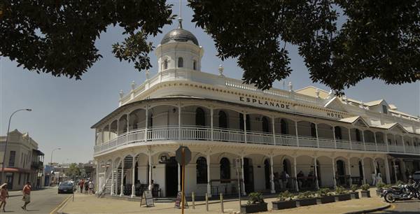 Fremantle - Esplanade Hotel (27/08/2015 - Credits: Denson Baker)