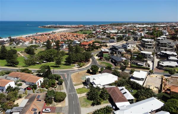 Hillarys Boat Harbour (1/10/2015)