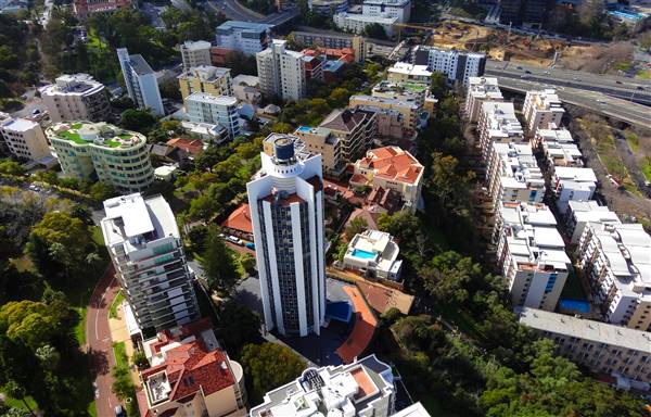 Mount Street  Apartments (1/10/2015 - Credits: Helicam Aerial Imaging)