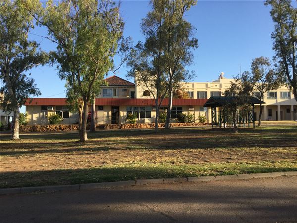 Tardun - Former Agricultural College (13/05/2020)