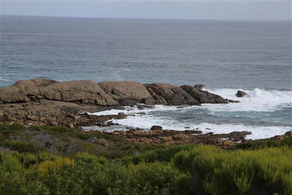 Yallingup - Torpedo Rock (6/06/2023 - Credits: Aidan O'Bryan)
