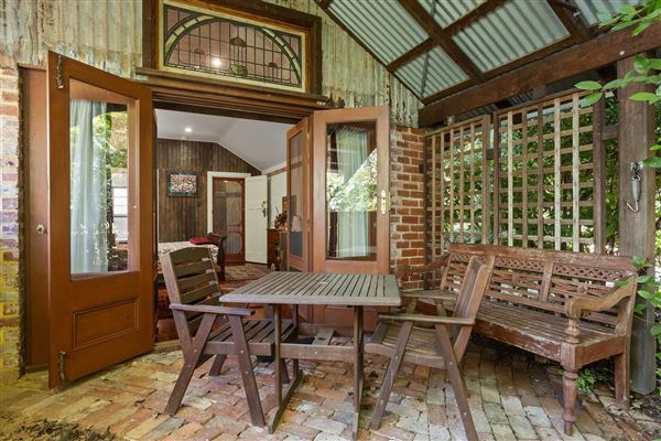 Fawkes House Country Retreat (25/11/2024)