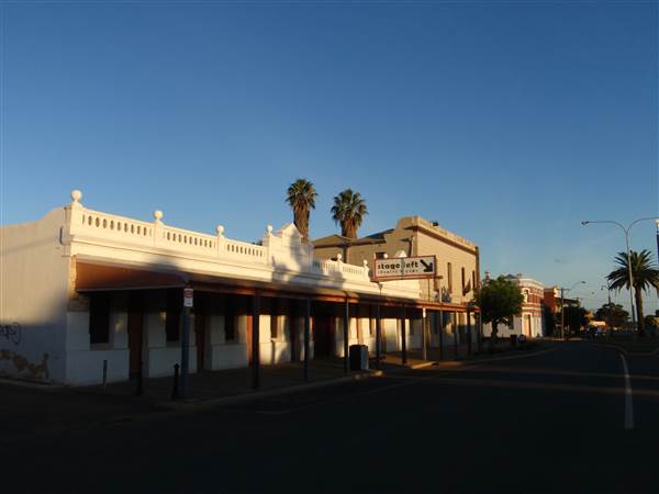 Kalgoorlie-Boulder Burt St (19/03/2015)