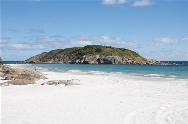 Shelter Island and beach, Albany (24/03/2015)