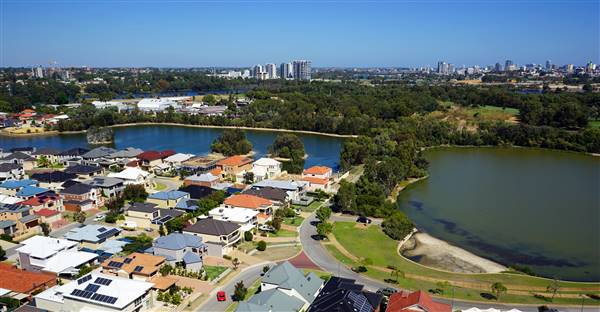 Maylands Swan River Precinct (1/10/2015 - Credits: Helicam Aerial Imaging)