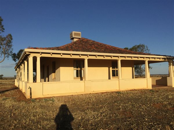 Tardun - Former Agricultural College (13/05/2020)