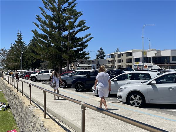 Cottesloe Streets (29/11/2022 - Credits: Crystal Munitich McCallum)