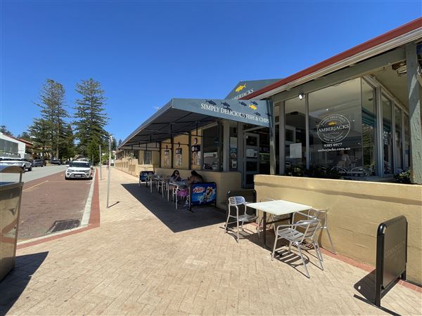 Cottesloe Streets (29/11/2022 - Credits: Crystal Munitich McCallum)