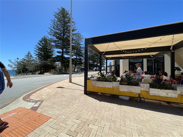Cottesloe Streets (29/11/2022 - Credits: Crystal Munitich McCallum)