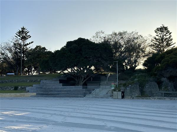 Cottesloe Beach - Cottesloe Beach in the Morning (7/12/2022 - Credits: Crystal Munitich McCallum)
