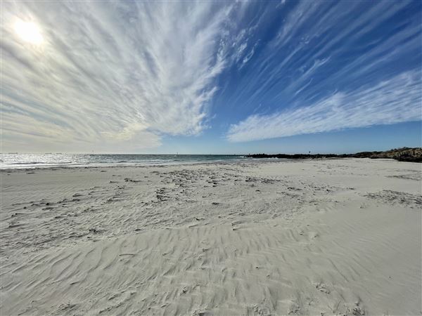 Dutch Inn Beach - South of Duke (7/12/2022 - Credits: Crystal Munitich McCallum)