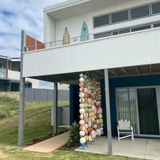 Mandurah - Falcon - The Retro House (9/03/2023 - Credits: https://www.facebook.com/bitumenssurfspot)