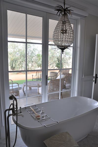 The Hamptons Farm Estate - Photos from Location Survey in April 2026 (24/04/2026 - Credits: Chris Veerhuis)