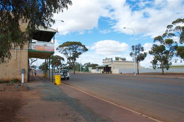 Menzies (23/03/2015)