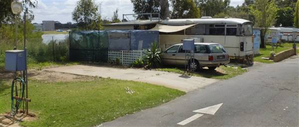 Champion Lakes, Lakeview Tce Caravan Park (29/09/2015)