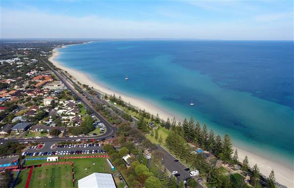 Busselton - Busselton beach & coastline (30/09/2015)