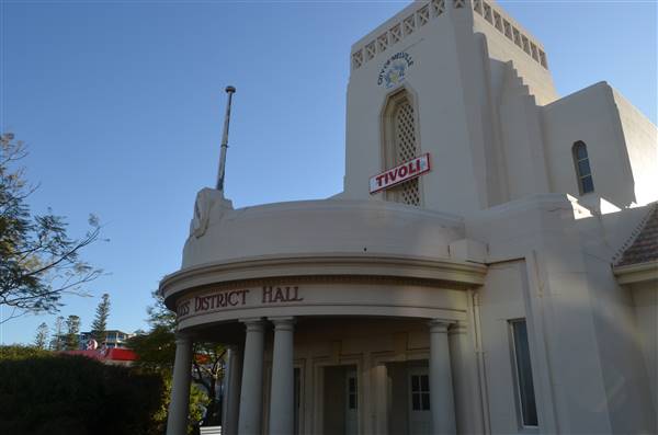 Applecross RSL Club (17/09/2015 - Credits: Mike Montague)