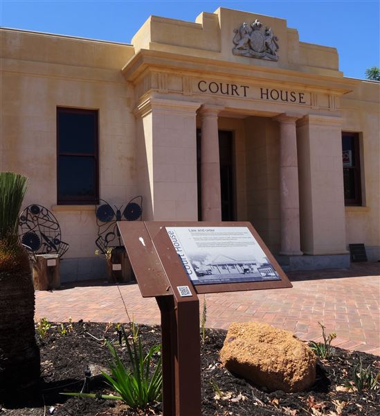 Pinjarra - The Court House (11/01/2019)