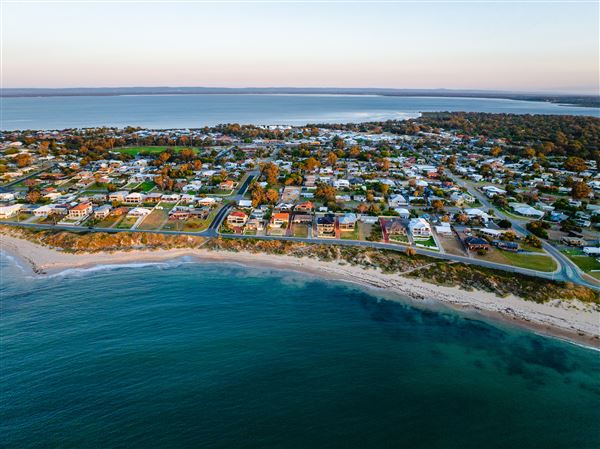 Mandurah - Falcon (9/03/2023 - Credits: Visit Mandurah)