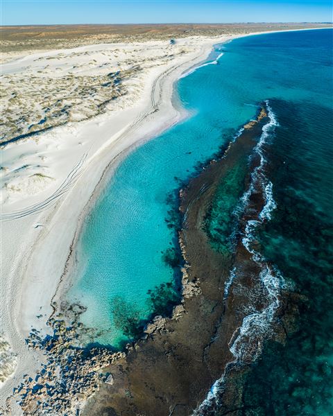 Coral Bay Beach (13/04/2023 - Credits: Tourism Western Australia)