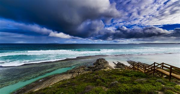 11 Mile Beach (12/05/2021 - Credits: Ian Brodie)