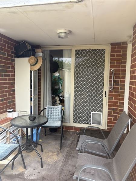 2/52 Justinian St (26/02/2026 - Credits: submitted by: Steve Bowker)