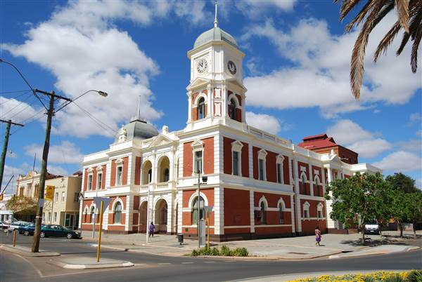 Kalgoorlie-Boulder Burt St (19/03/2015)