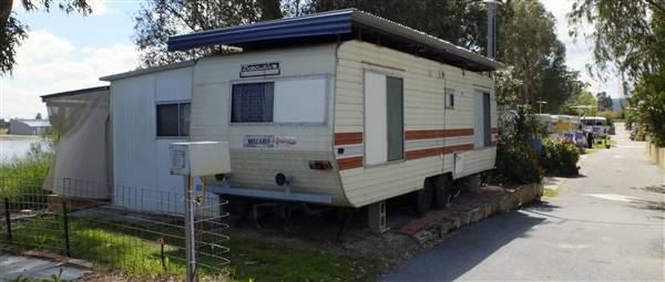 Champion Lakes, Lakeview Tce Caravan Park (29/09/2015)